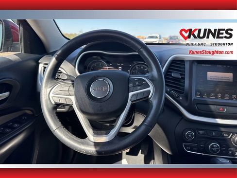 Used 2016 Jeep Cherokee Limited AWD/4WD image 42