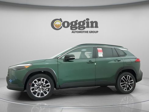 New 2026 Toyota Corolla Cross XLE image 5