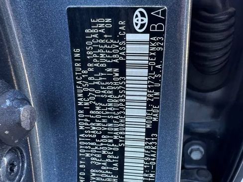 Used 2018 Toyota Corolla LE FWD image 11