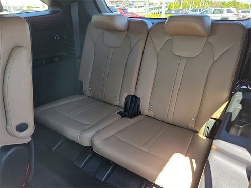 Used 2025 Kia Sorento SX Prestige w/ Olive Brown Leather Package image 13