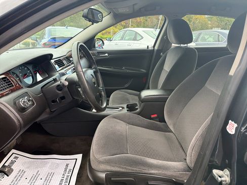 Used 2014 Chevrolet Impala Limited LS image 17