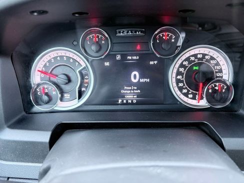 Used 2013 RAM 1500 Classic SLT image 15