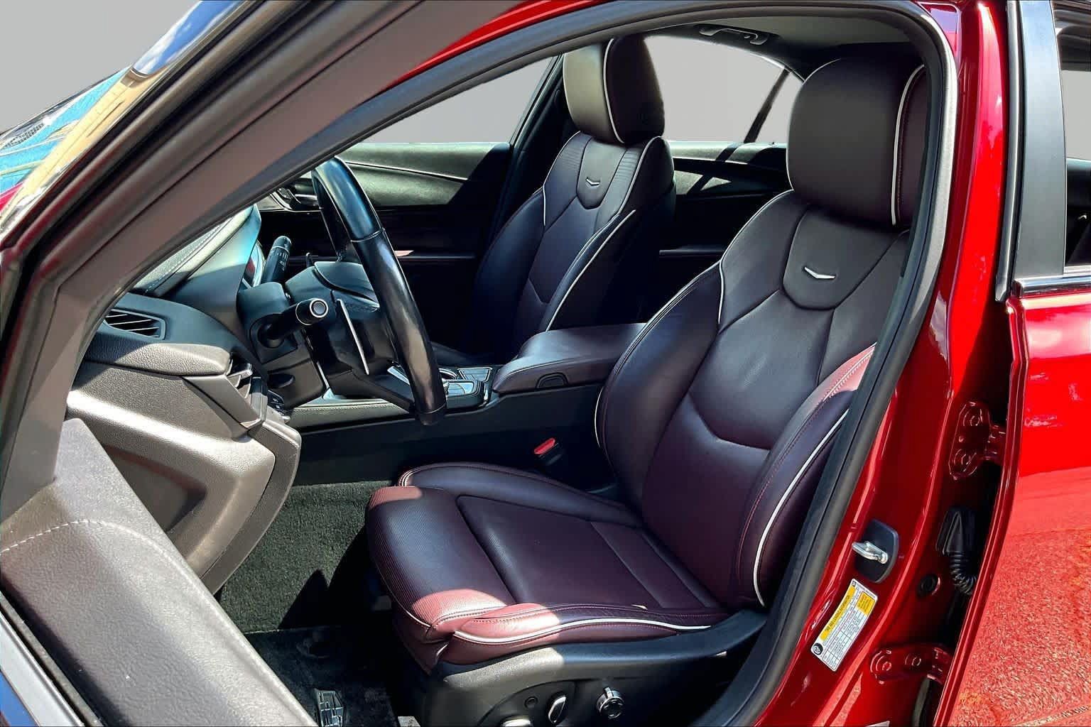 Used 2022 Cadillac CT4 V w/ Technology Package RWD image 15