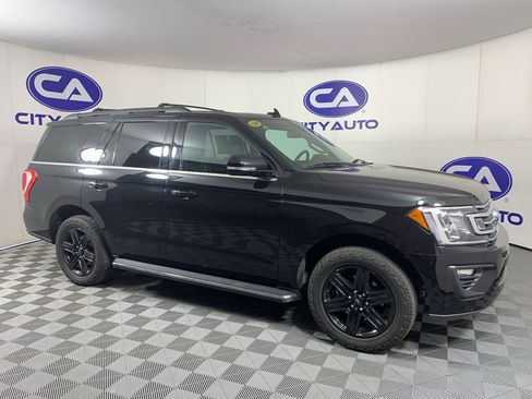 Used 2020 Ford Expedition XLT w/ Equipment Group 202A image 1