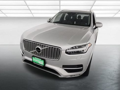 Used 2018 Volvo XC90 T6 Inscription w/ Luxury Package AWD/4WD image 2