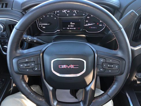 Used 2021 GMC Sierra 1500 AT4 image 13