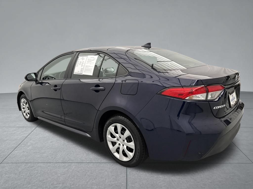 Used 2024 Toyota Corolla LE FWD image 6