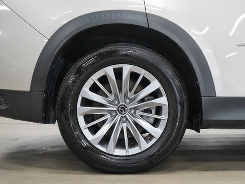 Used 2024 MAZDA CX-90 3.3 Turbo w/ Preferred Plus AWD/4WD image 40