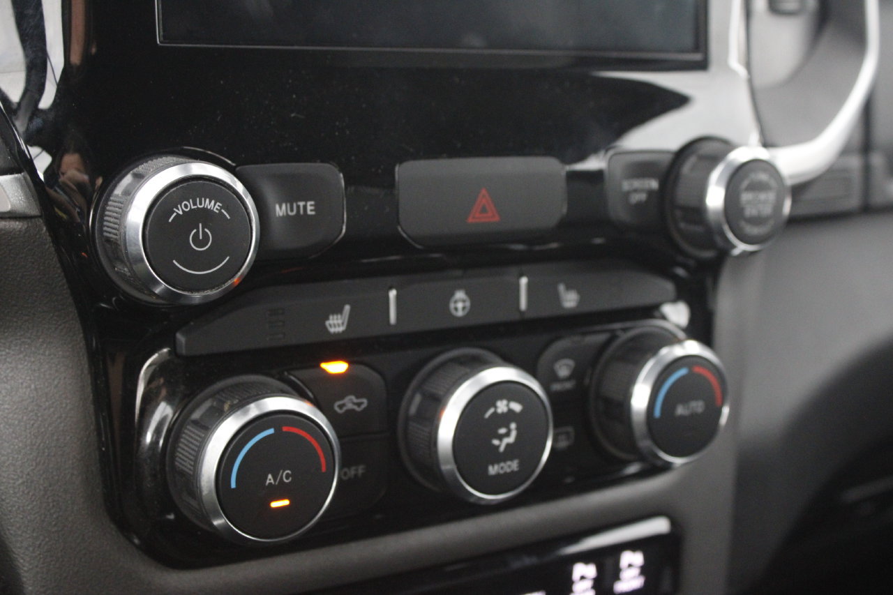 Used 2022 RAM 1500 Big Horn AWD/4WD image 21