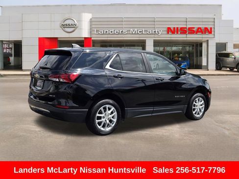 Used 2024 Chevrolet Equinox LT AWD/4WD image 3