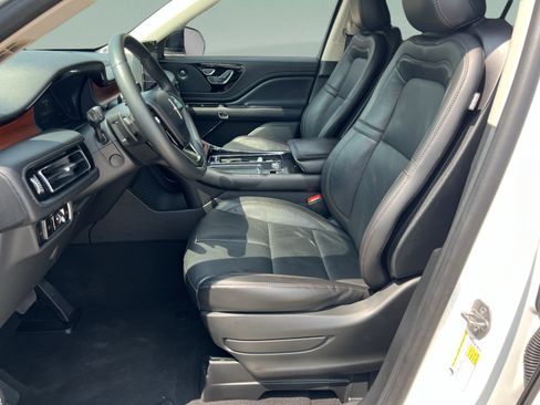 Certified 2024 Lincoln Aviator Reserve w/ Equipment Group 201A RWD image 10