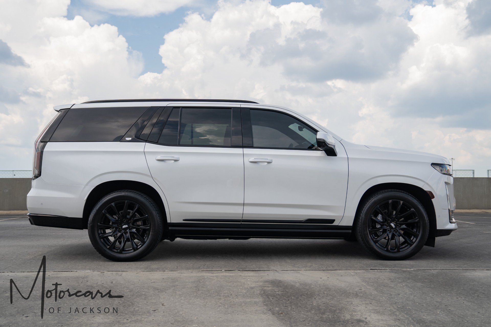 Used 2024 Cadillac Escalade Sport Platinum AWD/4WD image 7