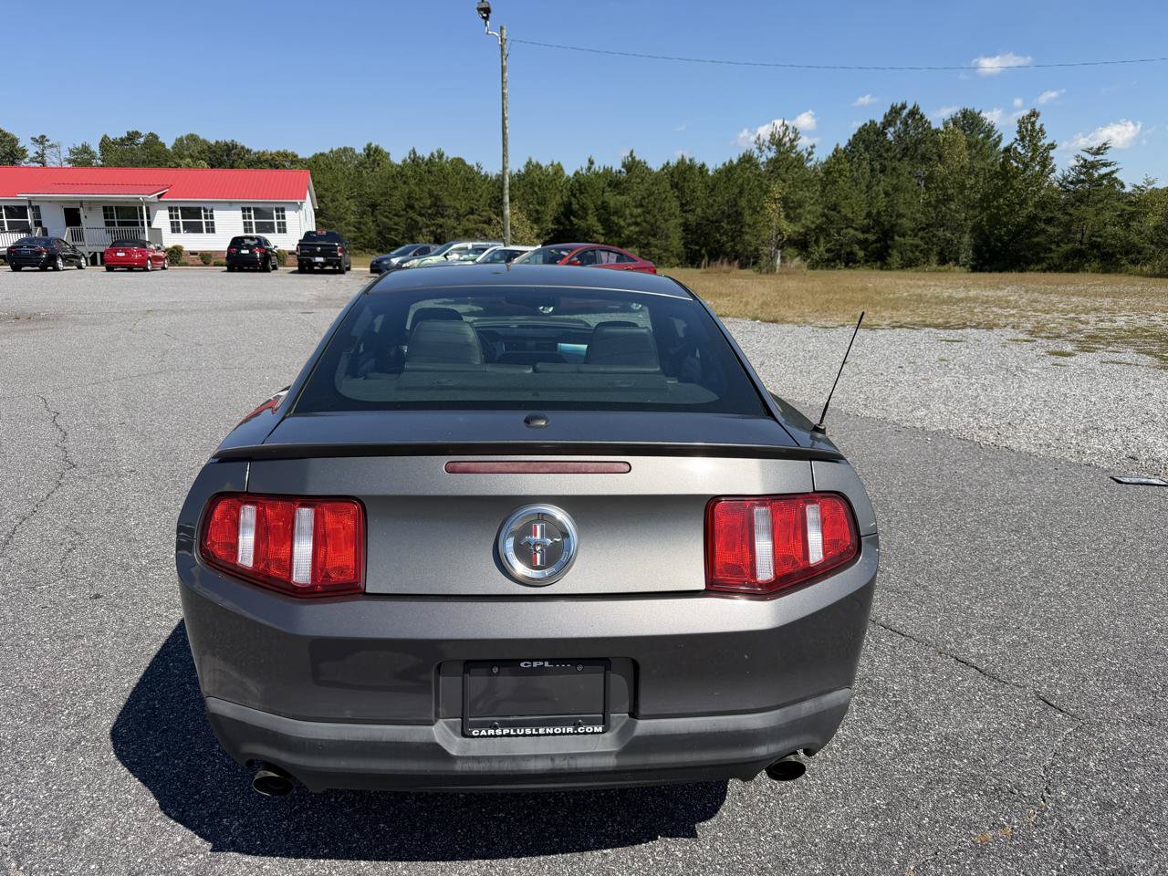 Used 2011 Ford Mustang Premium w/ 202A Rapid Spec Order Code RWD image 2