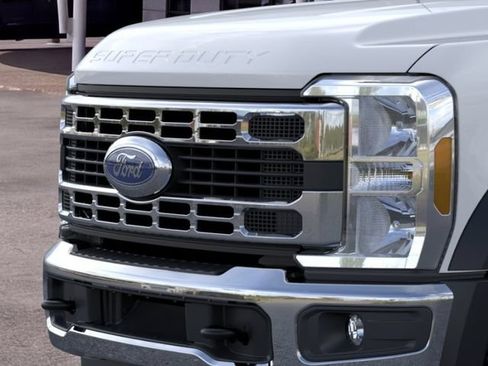 New 2026 Ford F550 4x4 Regular Cab Super Duty image 17