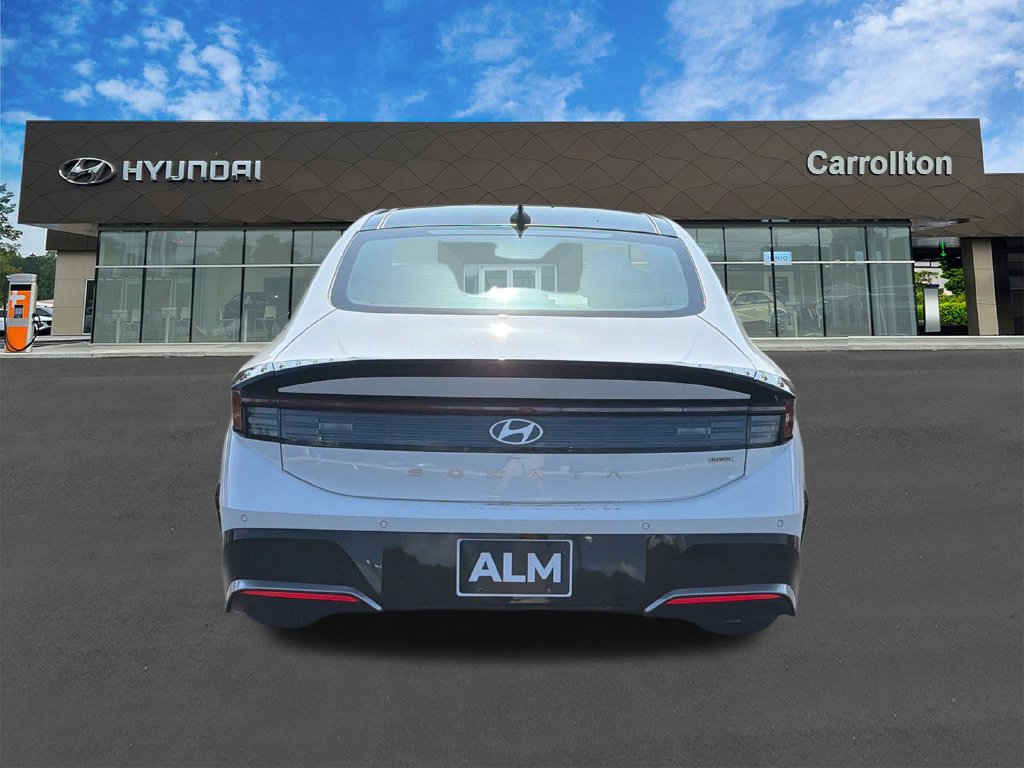 New 2026 Hyundai Sonata Limited FWD image 7