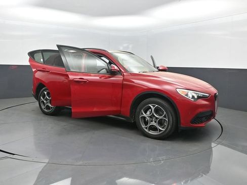 Used 2023 Alfa Romeo Stelvio Sprint AWD/4WD image 44