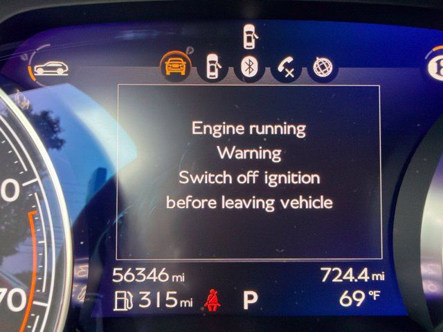 Used 2018 Bentley Bentayga AWD/4WD image 16