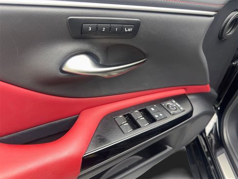 Used 2024 Lexus ES 350 F Sport image 32