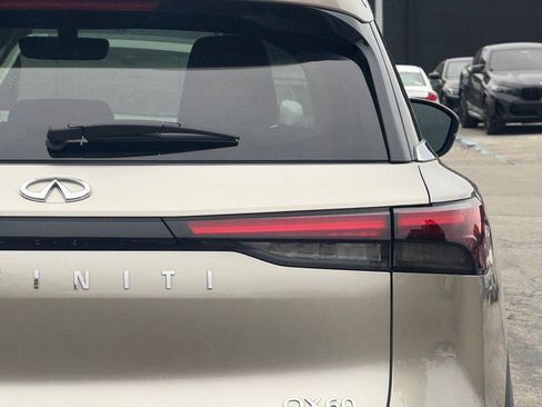 Used 2024 INFINITI QX60 Luxe image 5