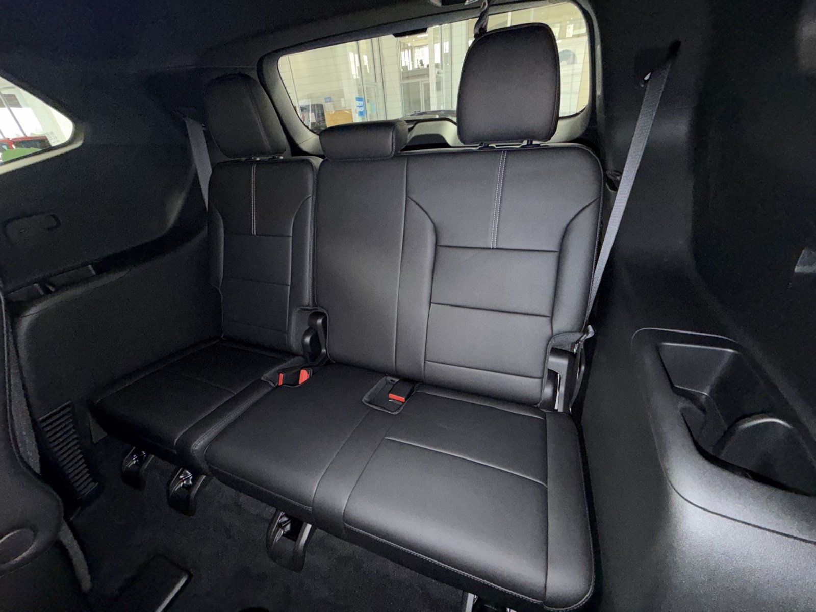 New 2026 GMC Acadia Elevation w/ Elevation Premium Package FWD image 25