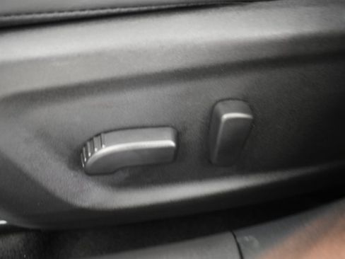 Certified 2025 Nissan Altima 2.5 SR image 12