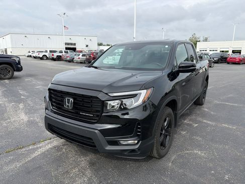 Used 2023 Honda Ridgeline Black Edition image 2