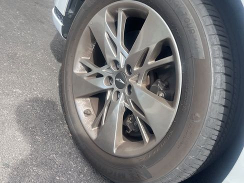 Used 2022 Genesis GV70 3.5T Sport w/ Sport Advanced Package image 11