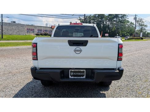 Used 2022 Nissan Frontier S image 6