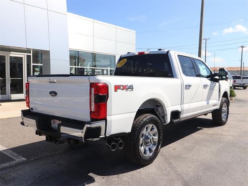 New 2026 Ford F250 Lariat w/ Lariat Ultimate Package image 11