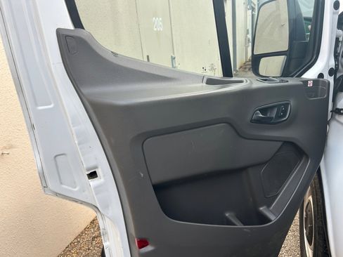 Used 2020 Ford Transit 250 148 High Roof Extended image 9