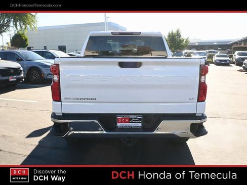 Used 2022 Chevrolet Silverado 1500 LT w/ Safety Package image 6