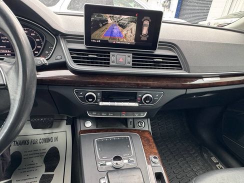 Used 2018 Audi Q5 2.0T Premium Plus w/ Premium Plus Package image 12