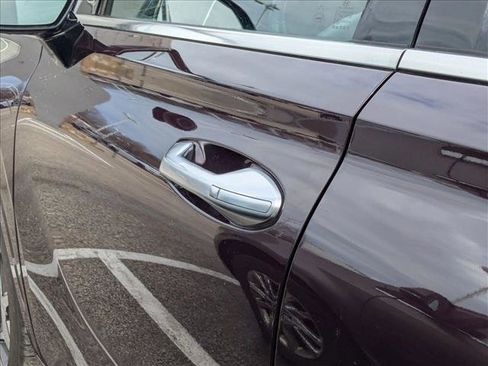 Used 2022 Hyundai Palisade Calligraphy image 10