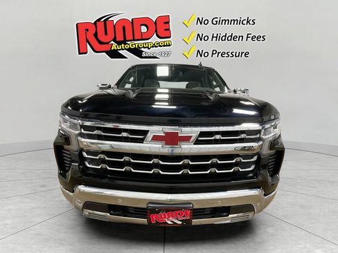 Certified 2024 Chevrolet Silverado 1500 LTZ w/ LTZ Premium Package AWD/4WD image 9