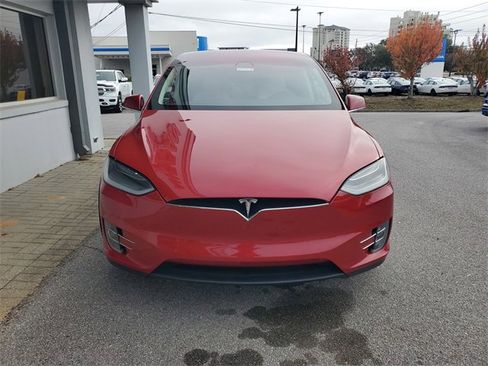 Used 2018 Tesla Model X 100D image 14