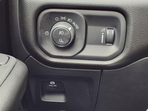New 2026 RAM 1500 Classic Warlock AWD/4WD image 17