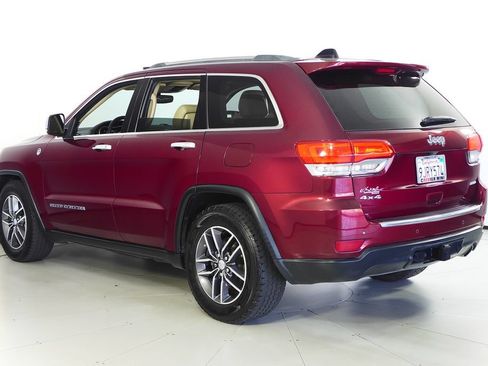 Used 2018 Jeep Grand Cherokee Limited AWD/4WD image 9
