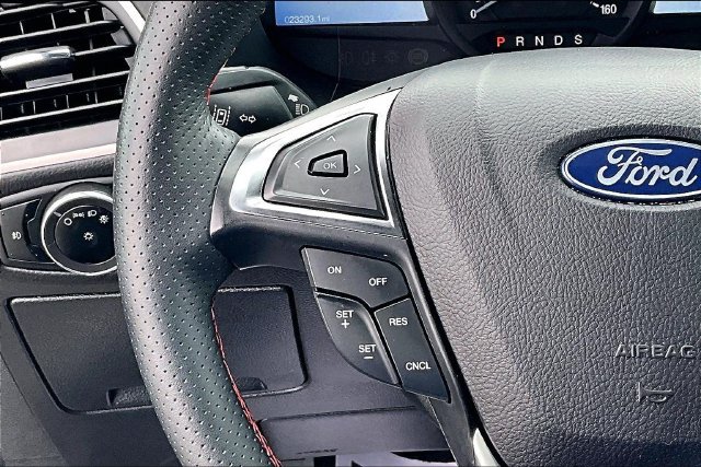 Certified 2024 Ford Edge ST-Line AWD/4WD image 20