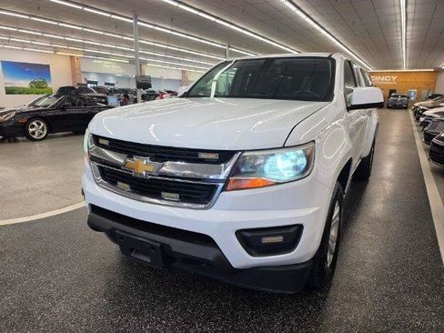 Used 2018 Chevrolet Colorado LT AWD/4WD image 2