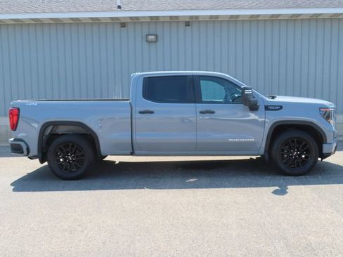 Used 2024 GMC Sierra 1500 Pro w/ Graphite Edition AWD/4WD image 2