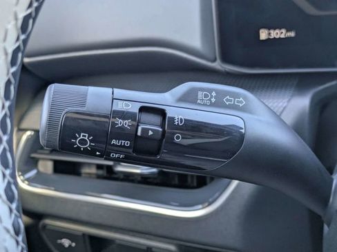 New 2025 Kia K4 GT-Line Turbo FWD image 29