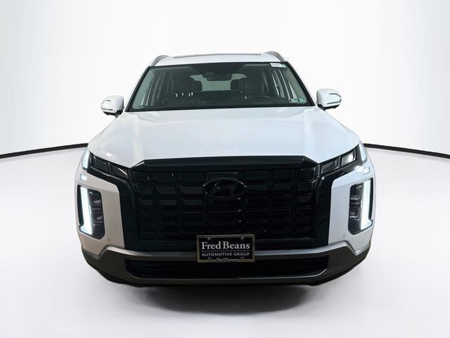 Used 2024 Hyundai Palisade Limited AWD/4WD image 2