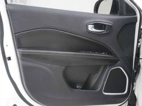 Used 2020 Jeep Compass Sport w/ Tech Group image 13