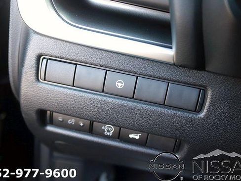 Certified 2026 Nissan Rogue Dark Armor FWD image 25