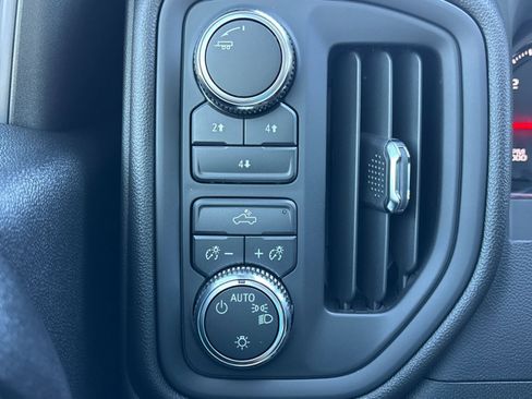 New 2026 GMC Sierra 2500 Pro w/ Convenience Package image 14