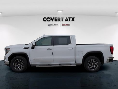 New 2026 GMC Sierra 1500 SLT image 4