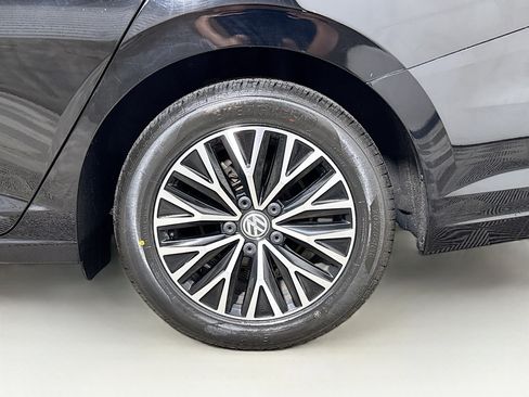 Used 2019 Volkswagen Jetta SE FWD image 27