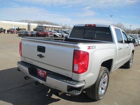 Used 2018 Chevrolet Silverado 1500 LTZ Z71 w/ LTZ Plus Package image 3