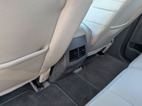 Used 2014 Ford Edge SEL w/ Equipment Group 205A FWD image 31