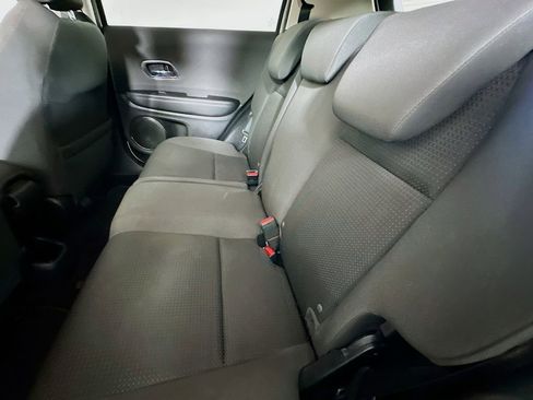 Used 2022 Honda HR-V EX image 4